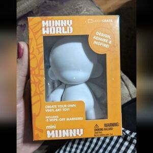 Kidrobot Munny World Mini Munny Create Your Own Vinyl Loot Crate Exclusive NIB